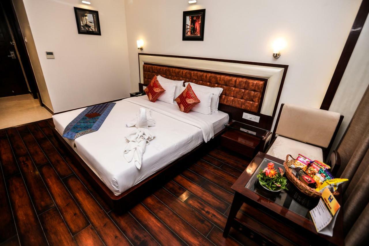 Comfort Inn Benares Екстериор снимка